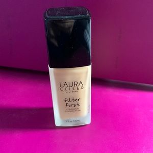Laura Gellar Filter First Luminous Foundation. Medium. 1 Fl Oz.